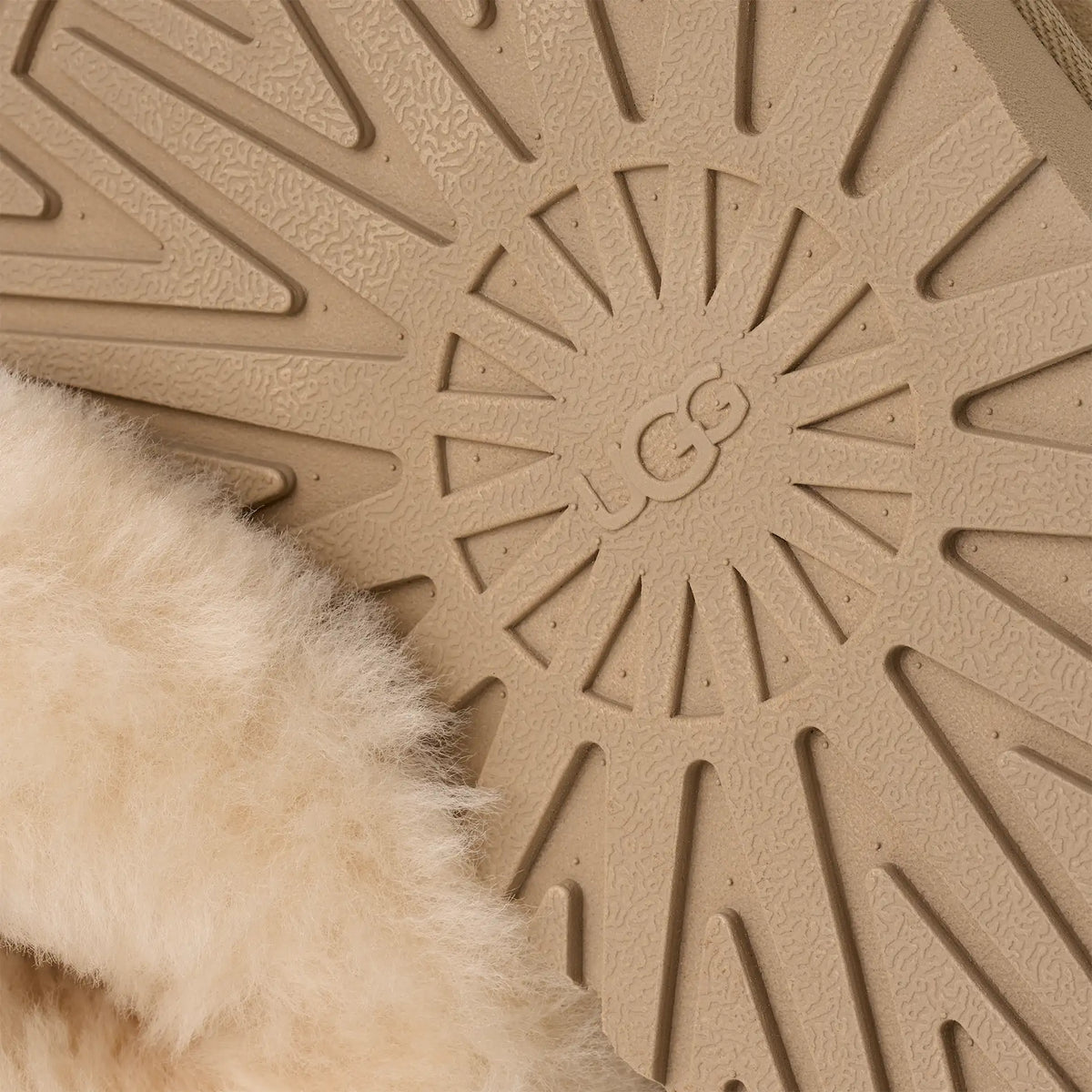 UGG Tazzelle – Sand | 100% Original